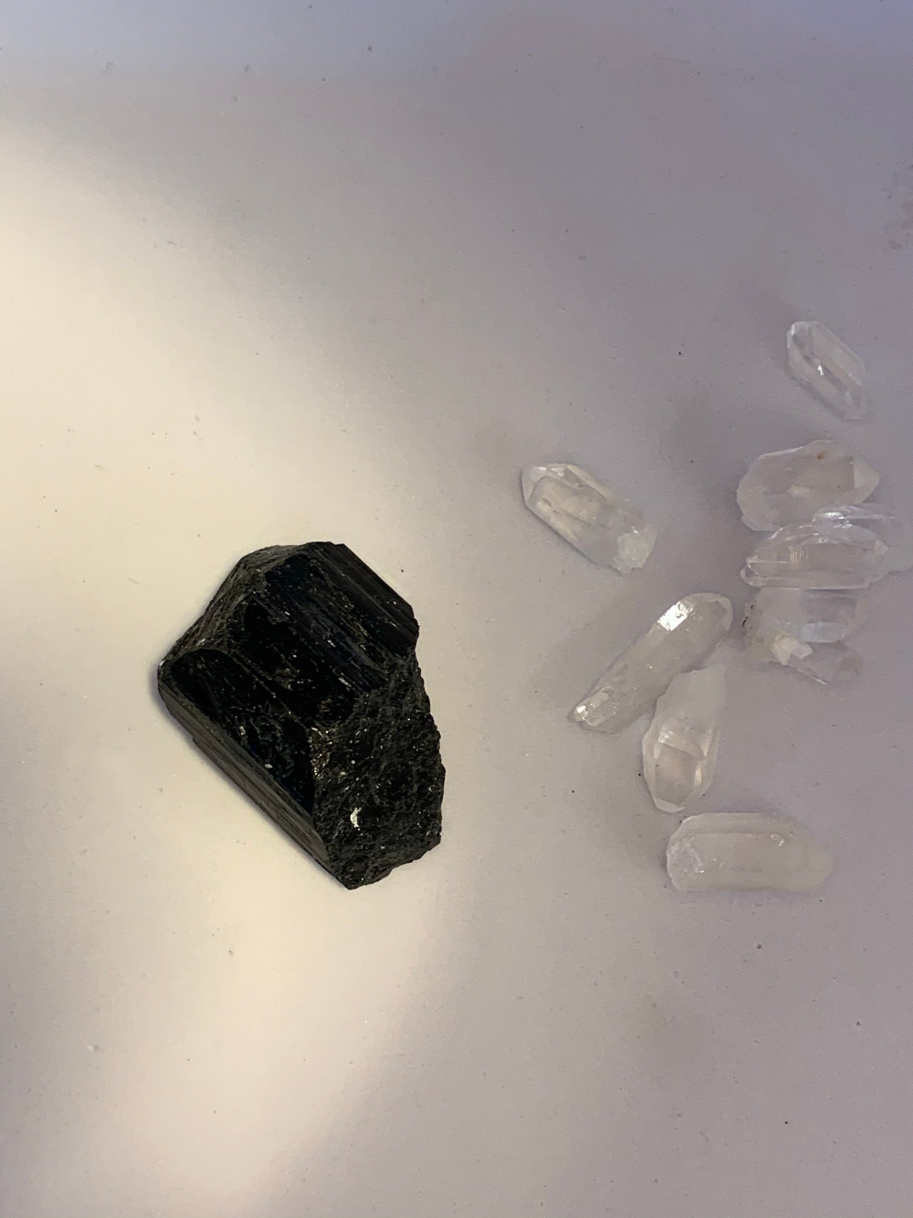 Gemstone - Black Tourmaline (chakra 1)