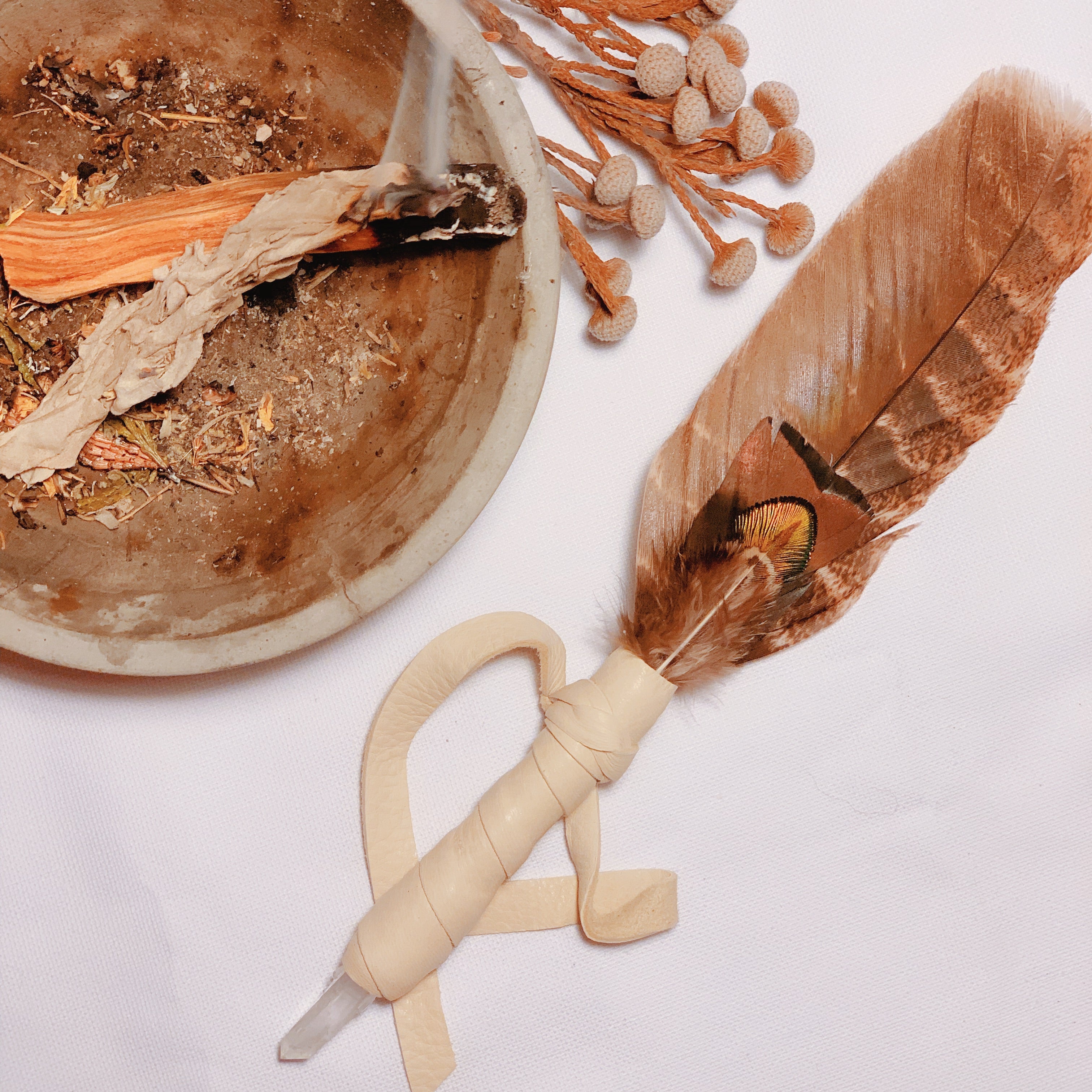 Natives Smudging Feather 印弟安族神聖羽毛